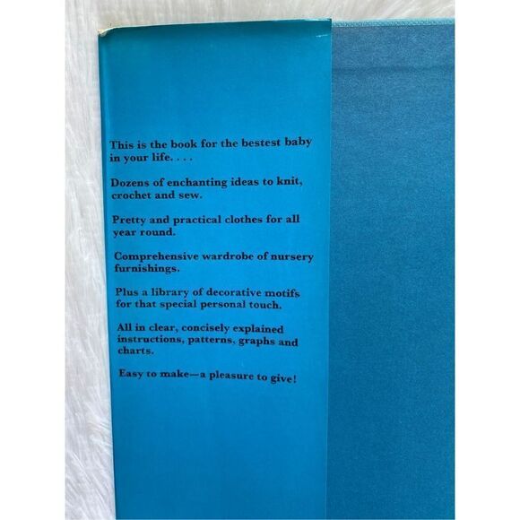 Vintage 1973 The Golden Book 75 Things To Make For Babies By Marshall Cavendish - Picture 2 of 12